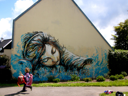 Awesome Street Art by Alice Pasquini