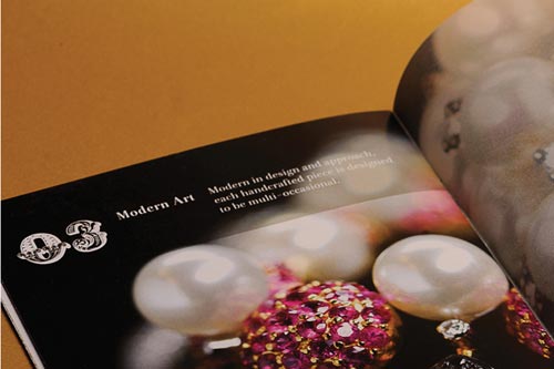 8 Fresh Examples of Creative Print Brochure Design Inspiration