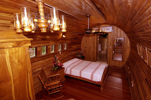 Salvaged Boeing 727 Airplane Converted into Hotel Room
